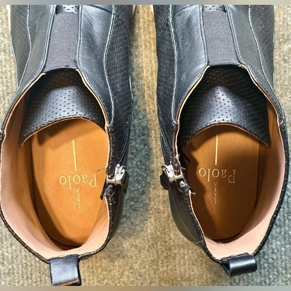 L. Paolo Black Anna Low Wedge Sneakers Booties w/ Side Zipper